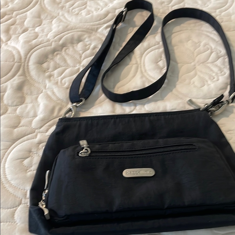 Baggallini Black Crossbody Bag